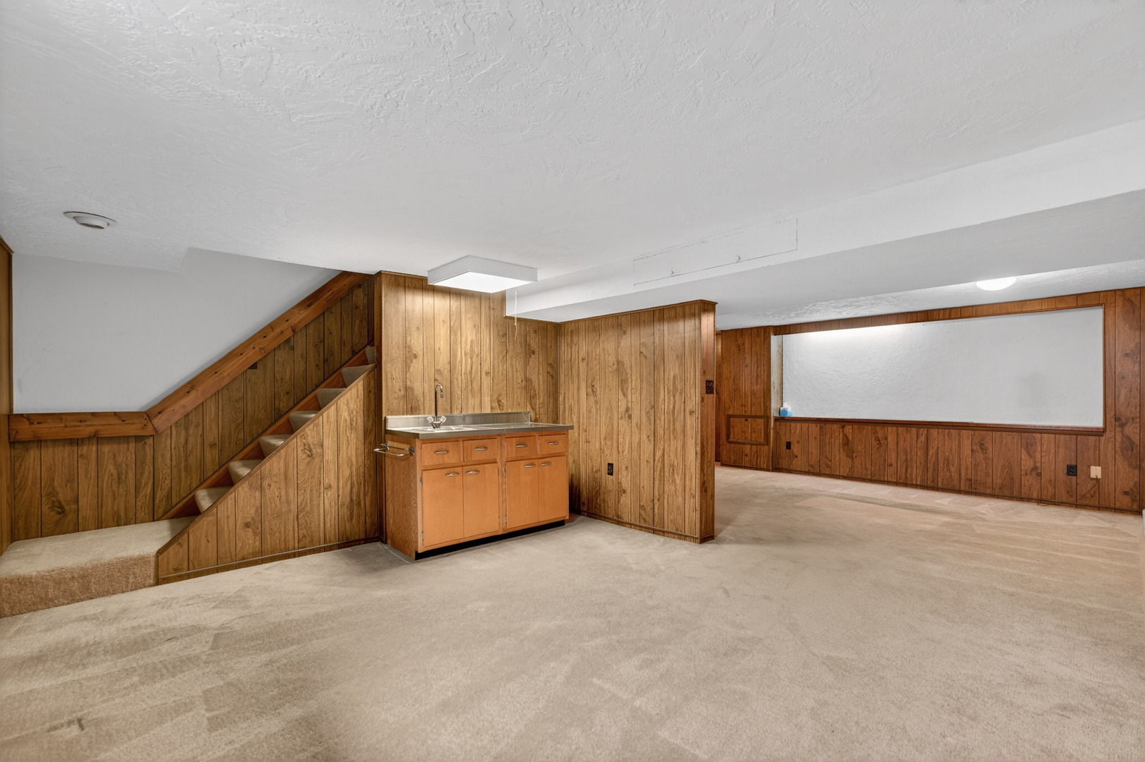 30w241 Claymore Lane