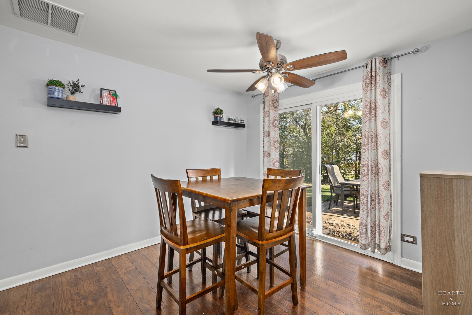 125 Weymouth Court