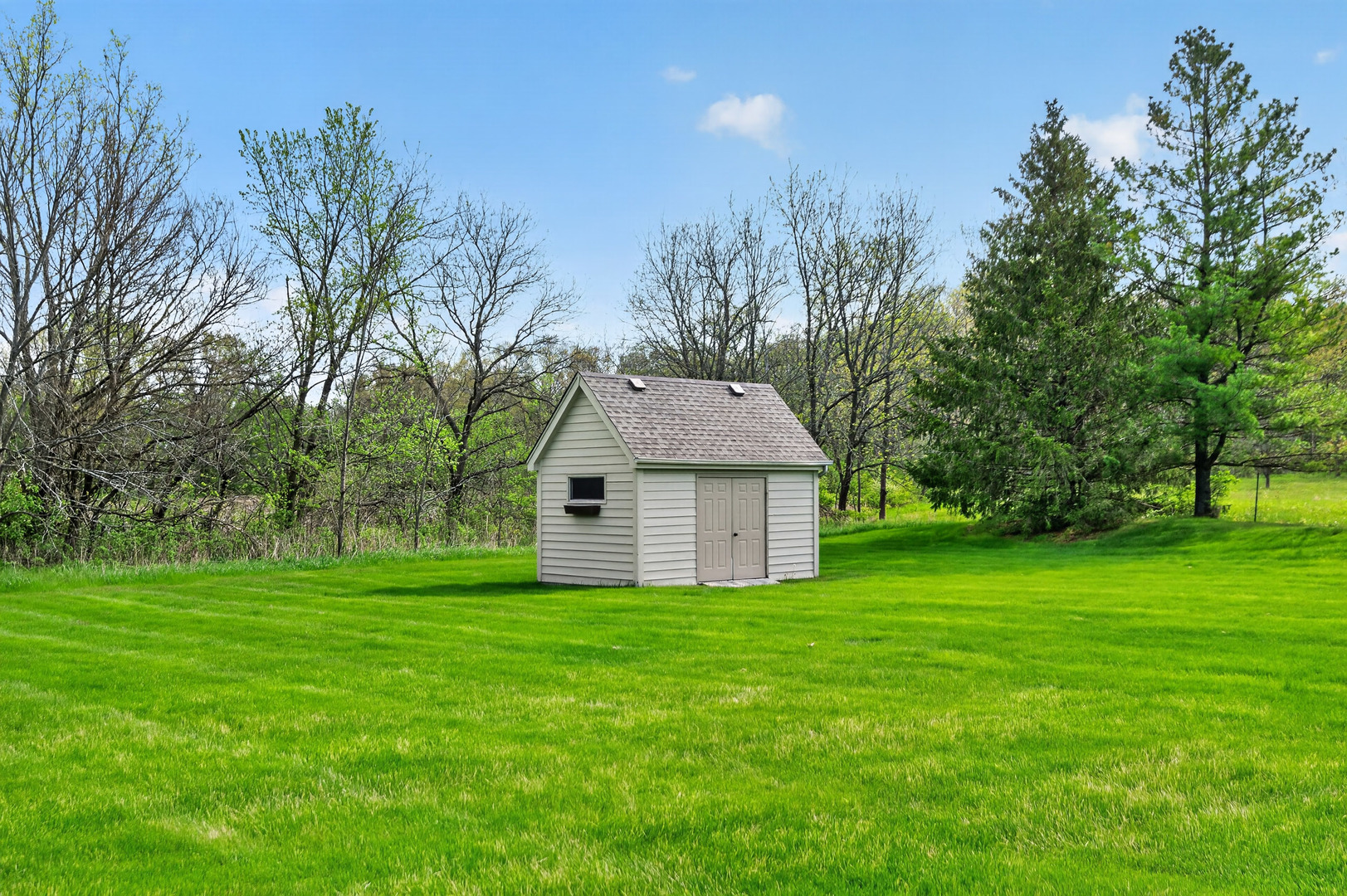 37W530 Grey Barn Road