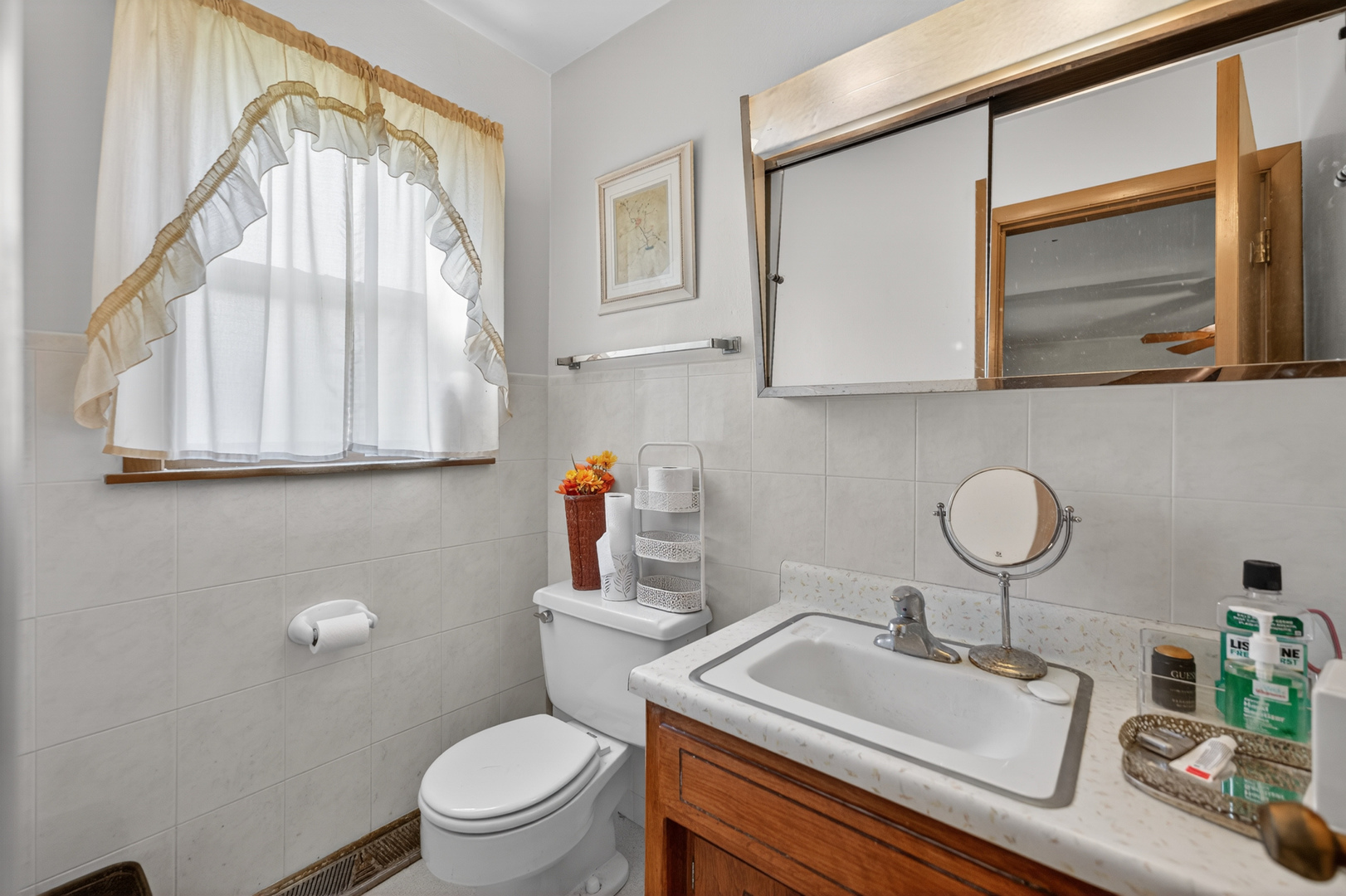 549 E 168th Street