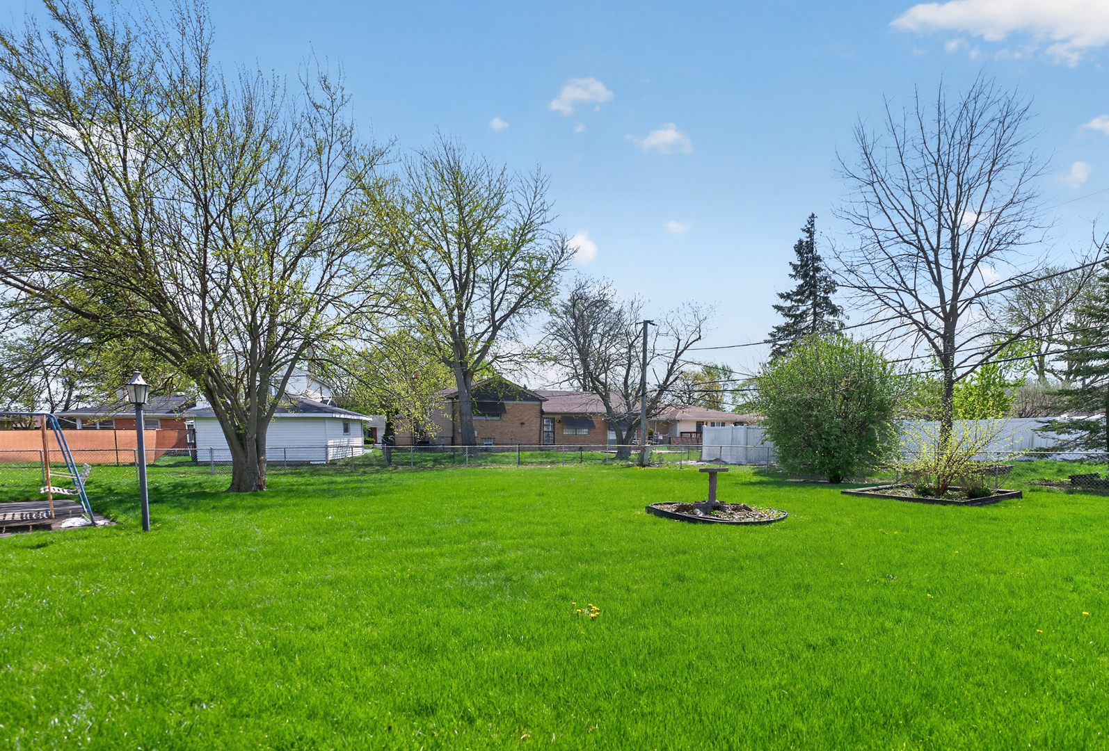 549 E 168th Street
