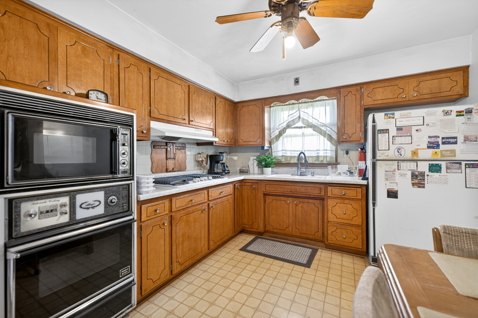 549 E 168th Street
