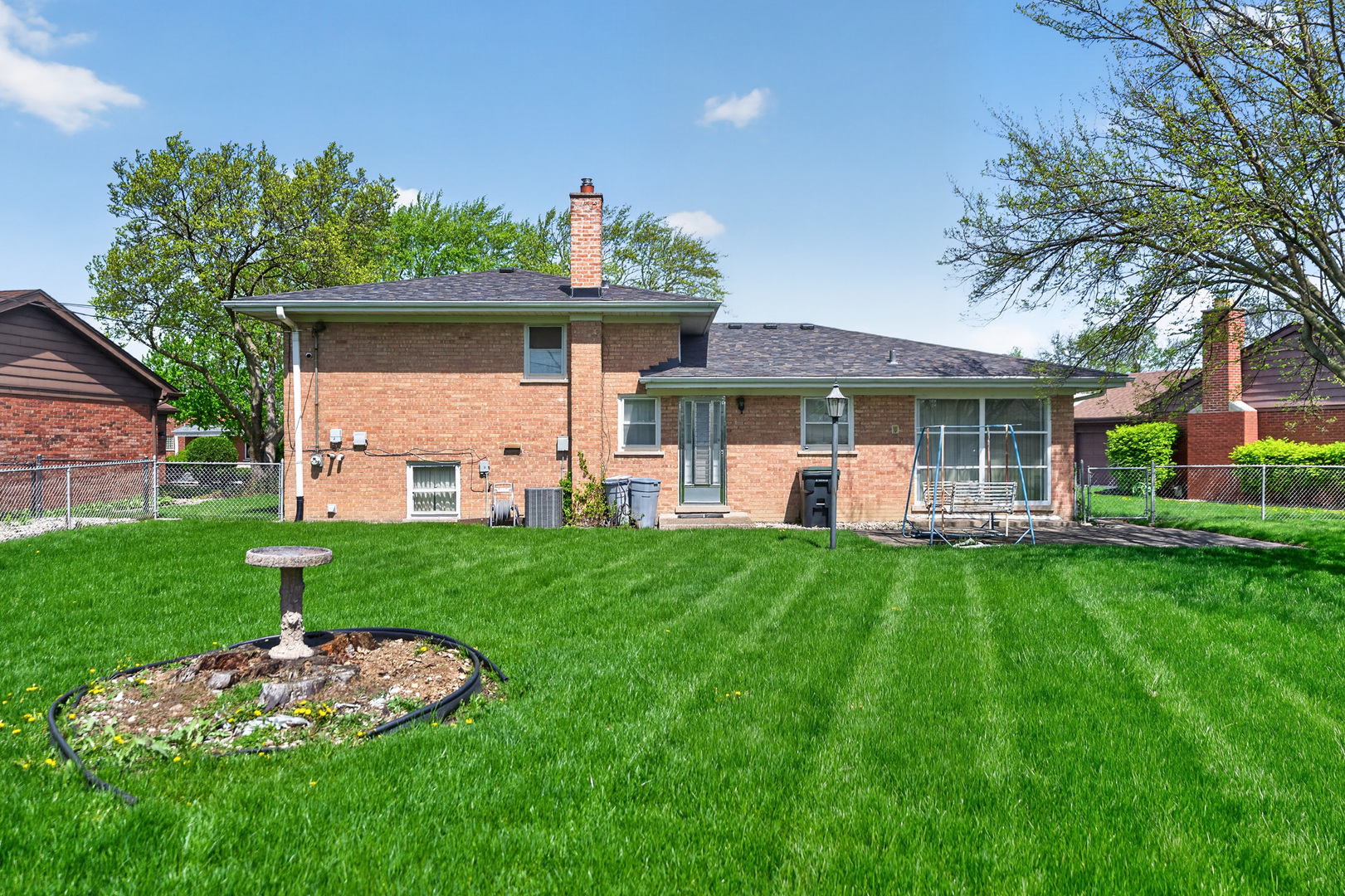 549 E 168th Street