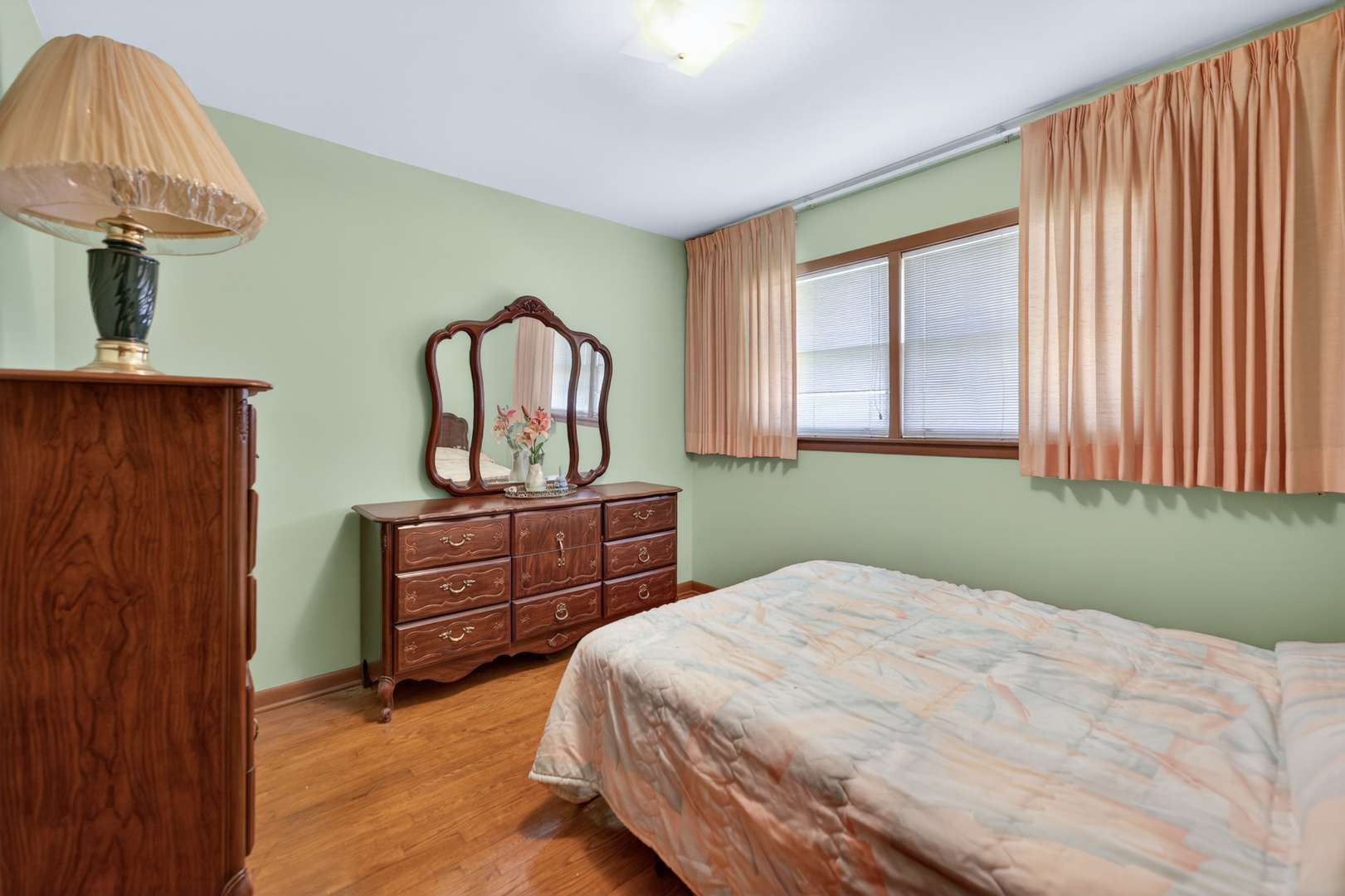 549 E 168th Street