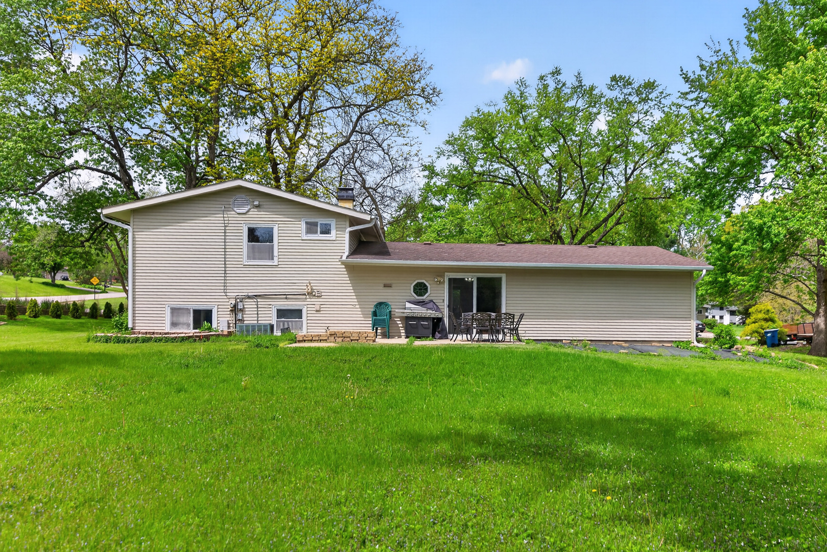 849 Hemlock Drive
