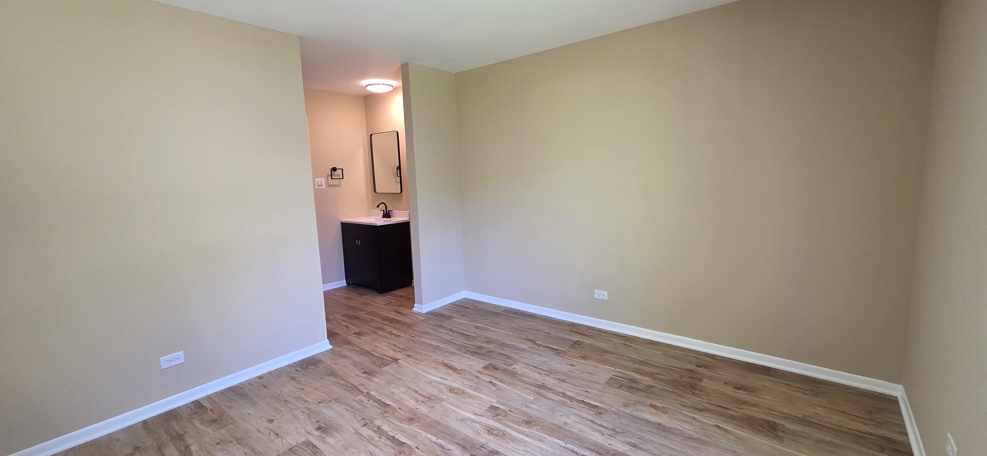 1751 Plymouth Court Unit: B