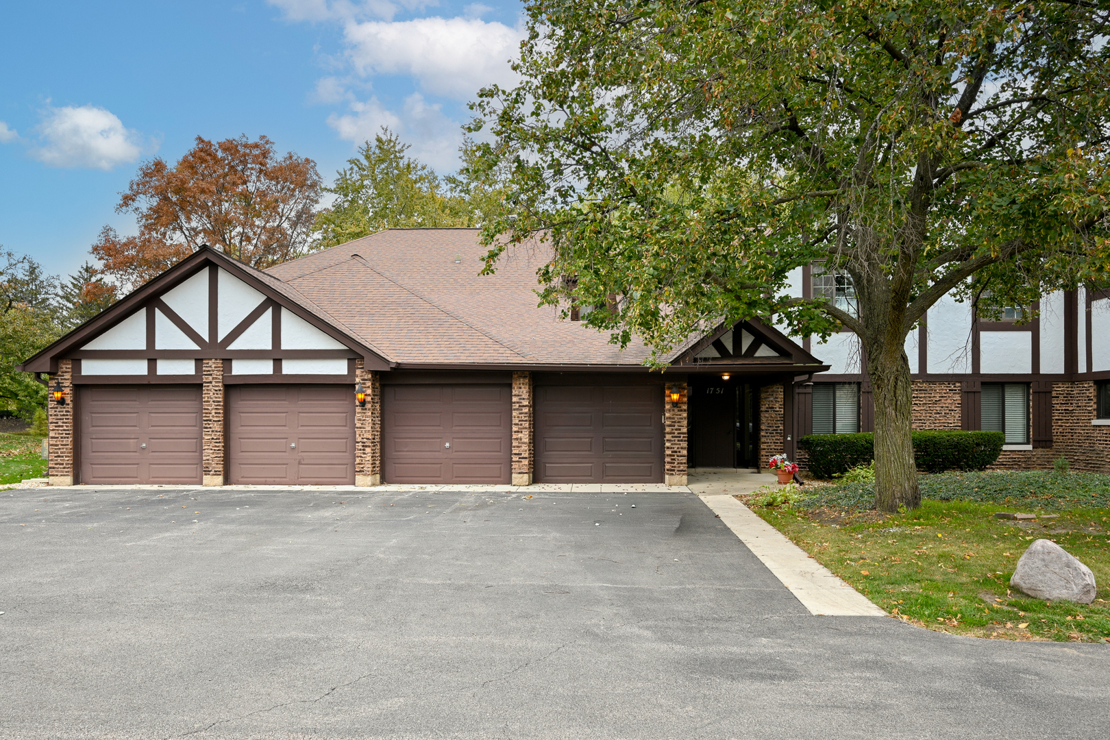 1751 Plymouth Court Unit: B