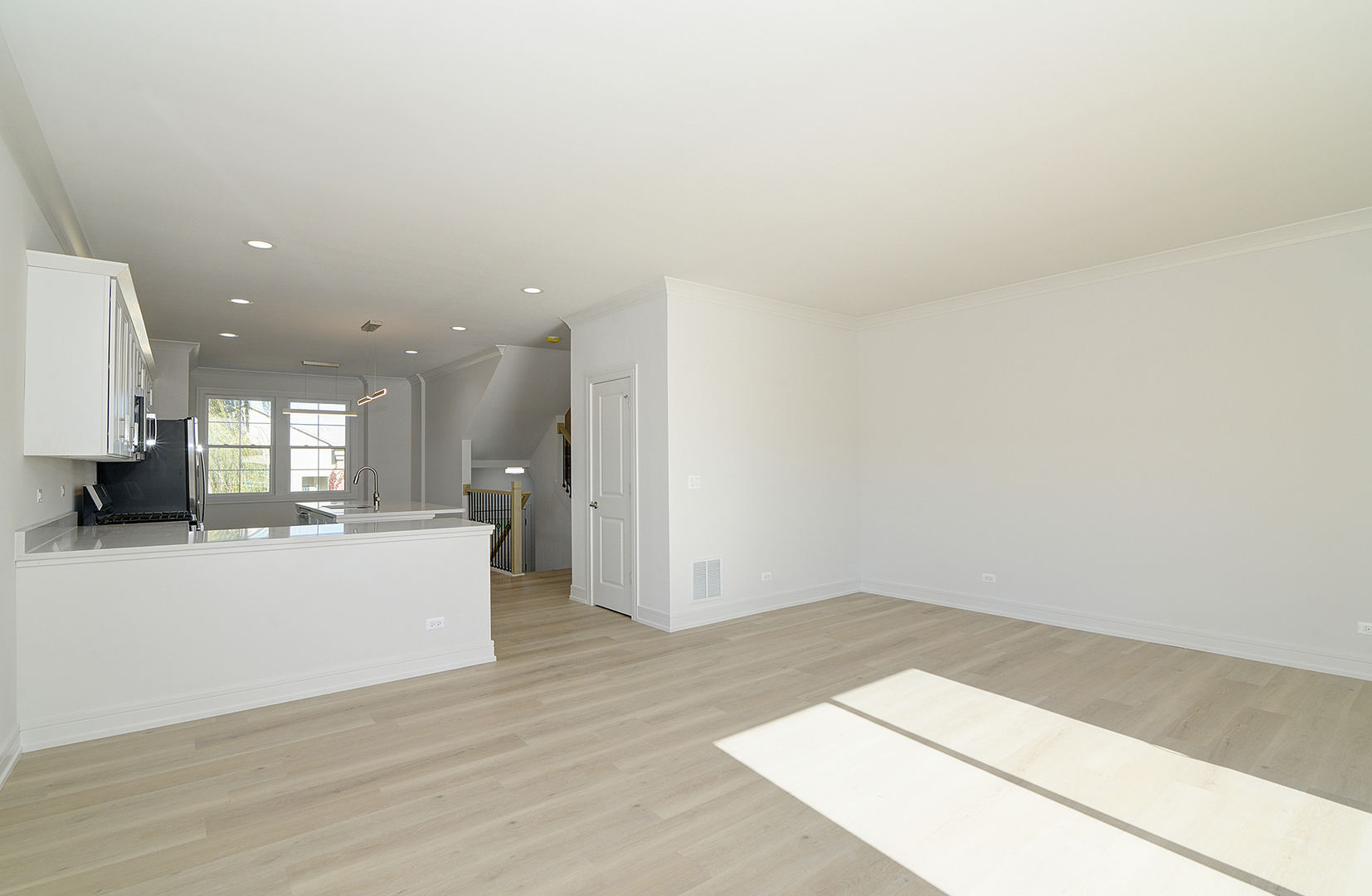 212 Walnut Street N Unit: D