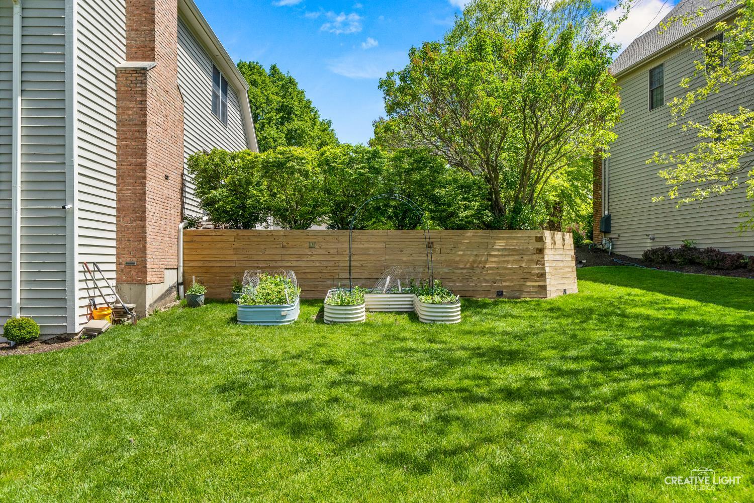 3N890 Emily Dickinson Lane