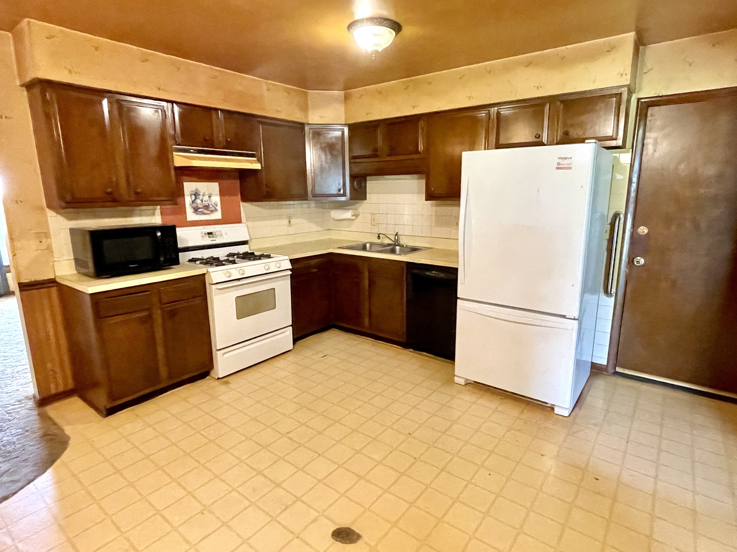 873 Hermitage Drive