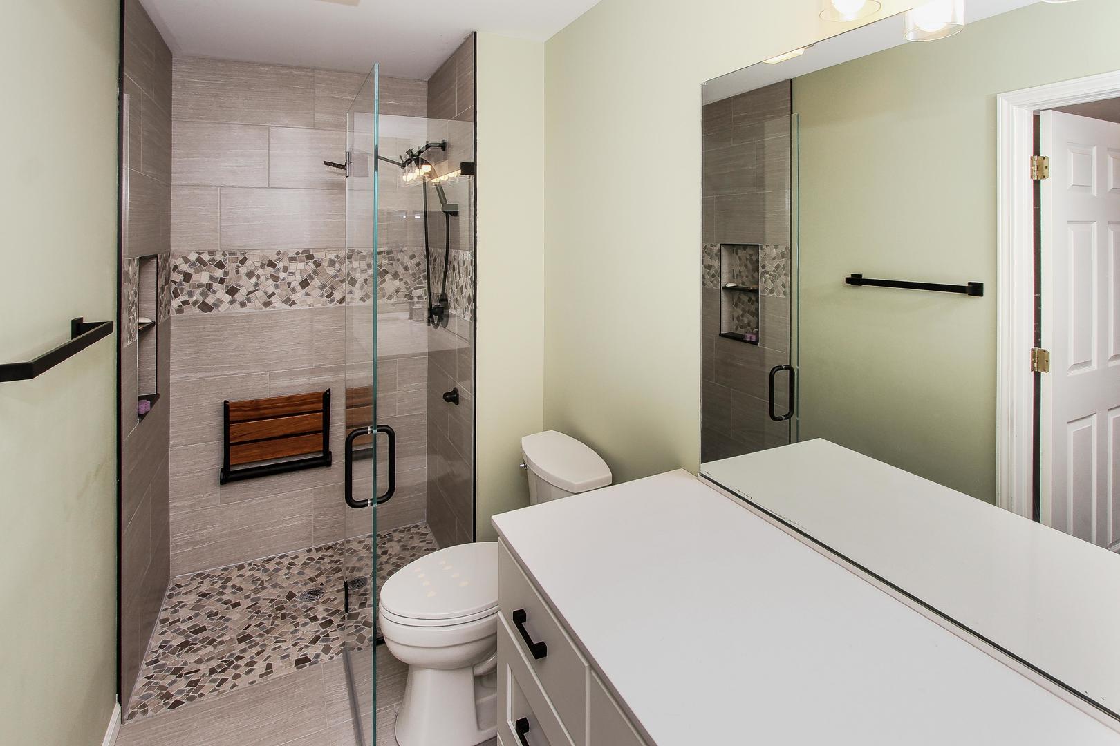 446 Cromwell Circle Unit: 1