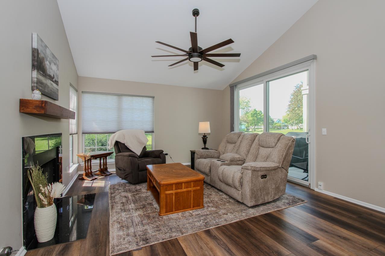 446 Cromwell Circle Unit: 1