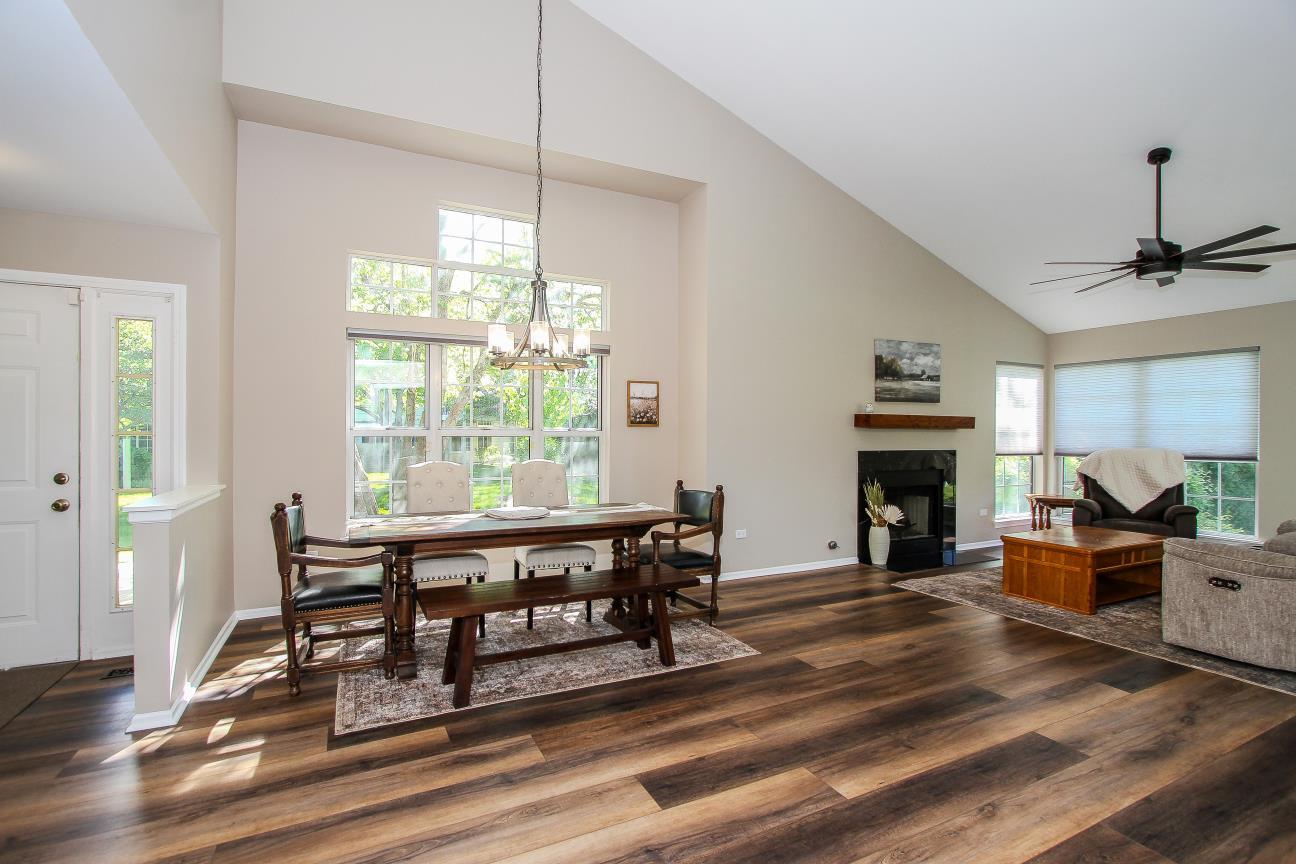 446 Cromwell Circle Unit: 1