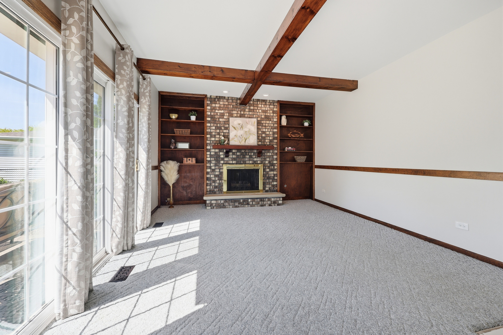 254 Woodville Lane