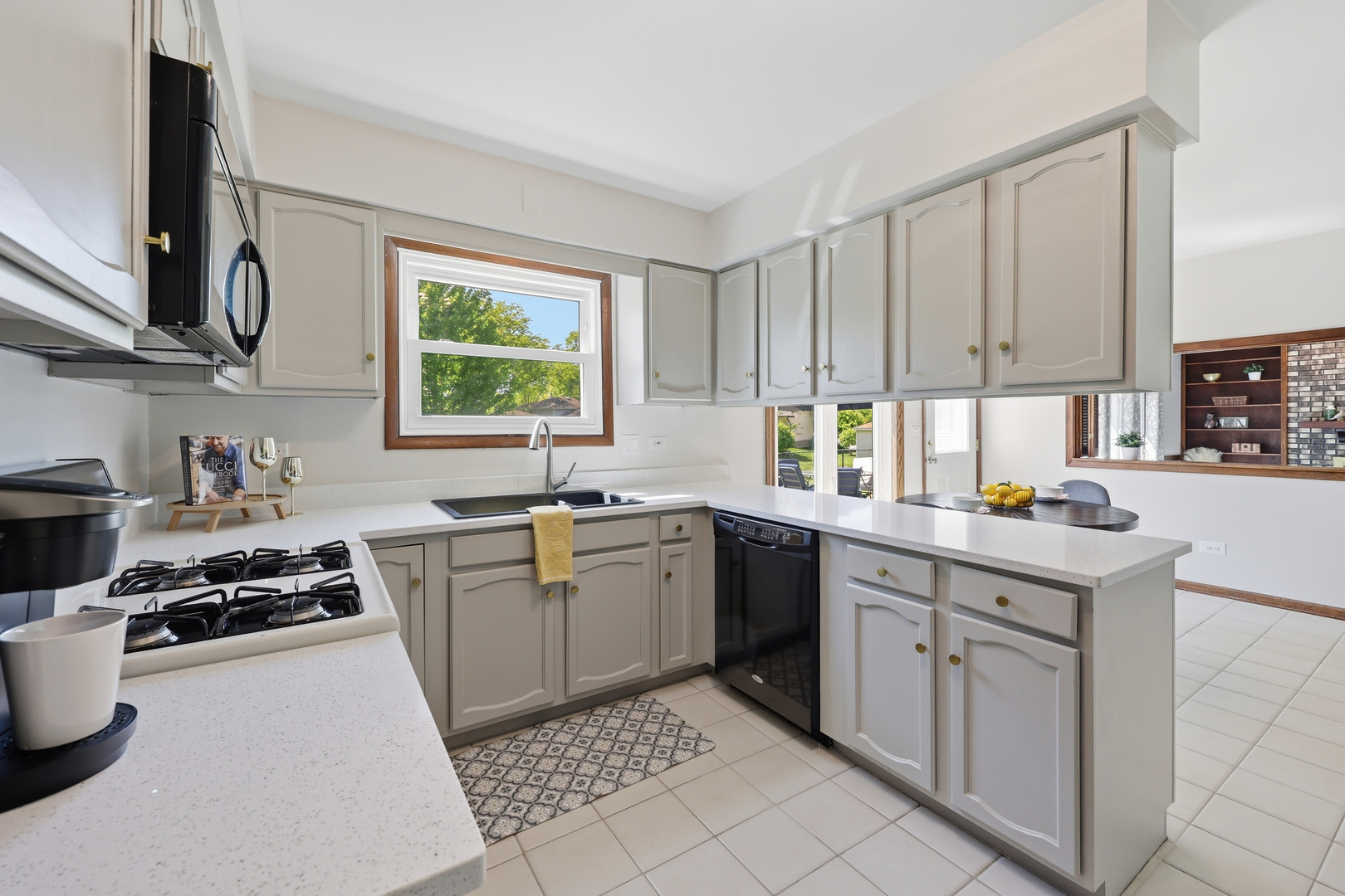 254 Woodville Lane