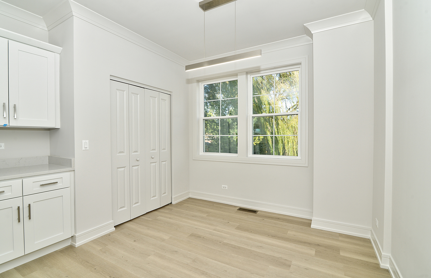 212 Walnut Street N Unit: E