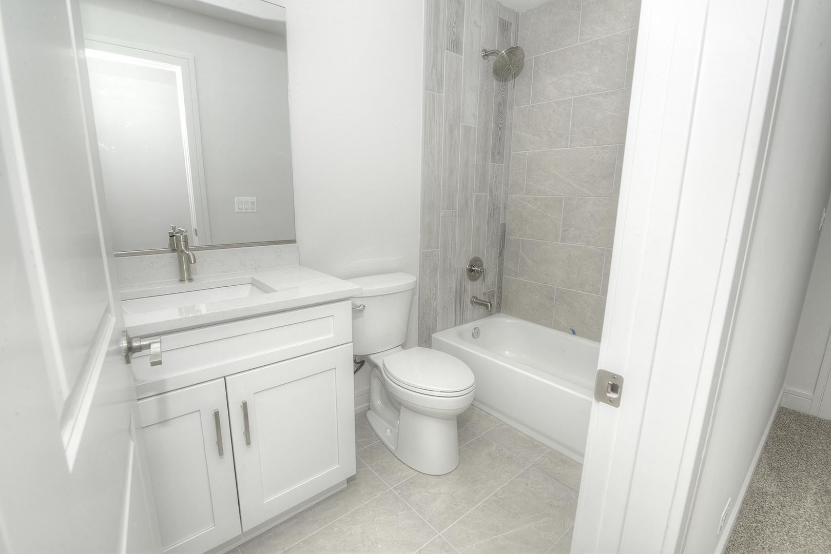 212 Walnut Street N Unit: E