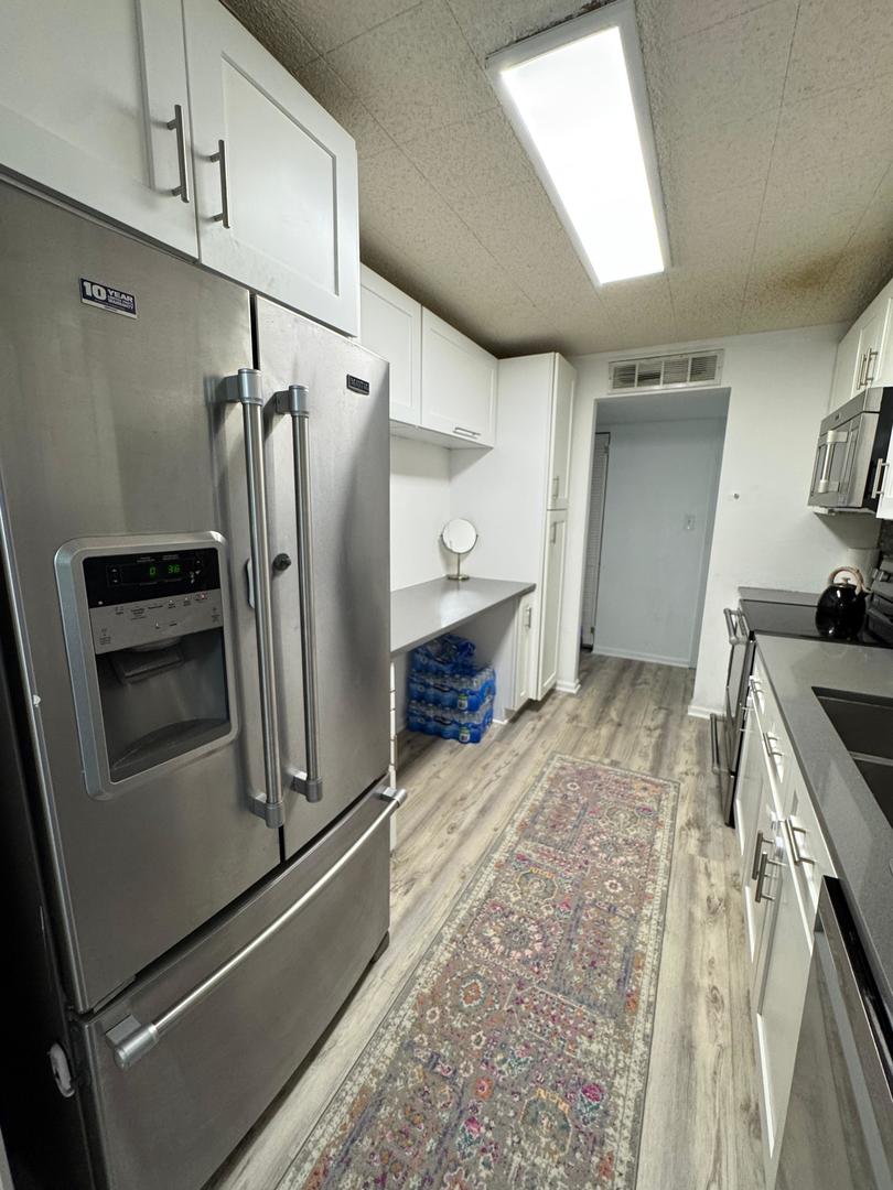 920 Beau Drive Unit: 207