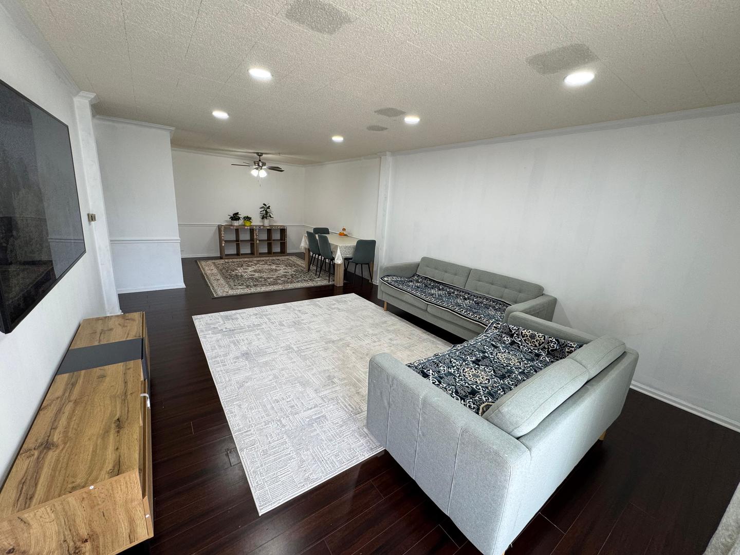 920 Beau Drive Unit: 207