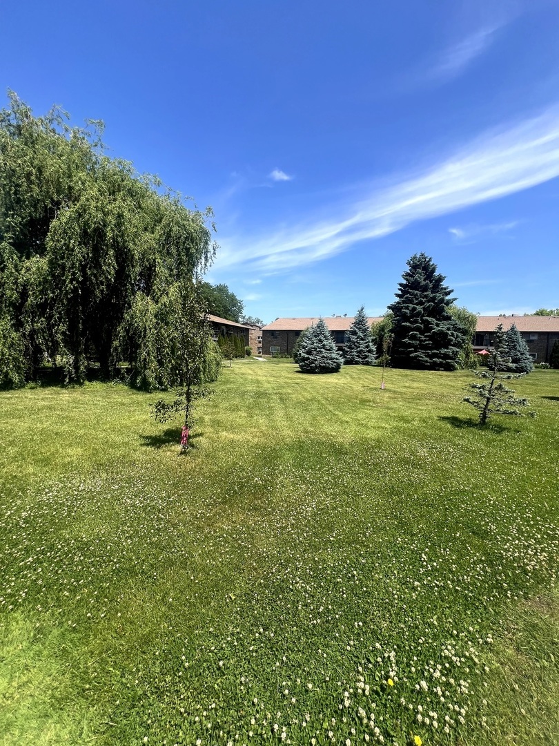 804 E Old Willow Road Unit: 108
