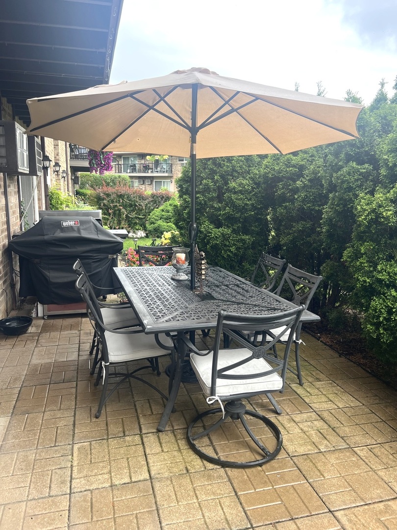 804 E Old Willow Road Unit: 108