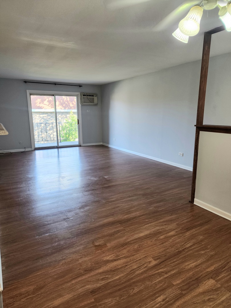 1085 Knoll Lane Unit: 207