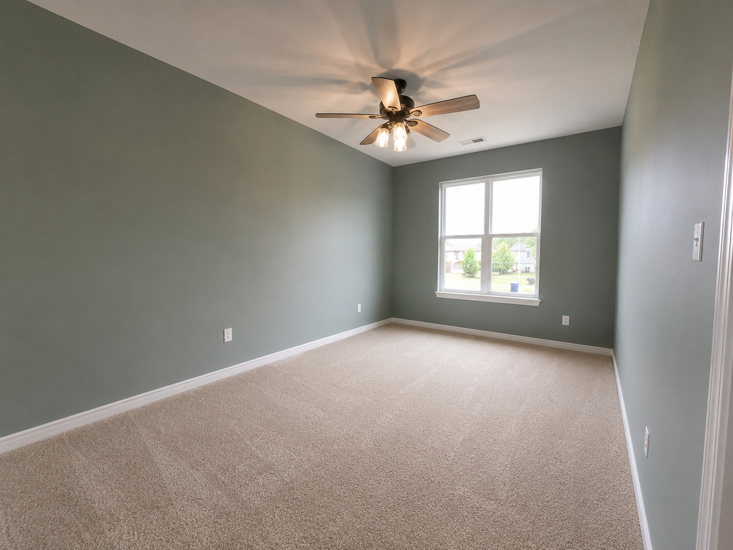 190 Norfolk Lane