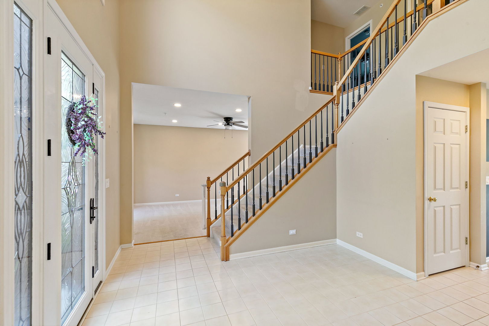 1476 Columbia Lane