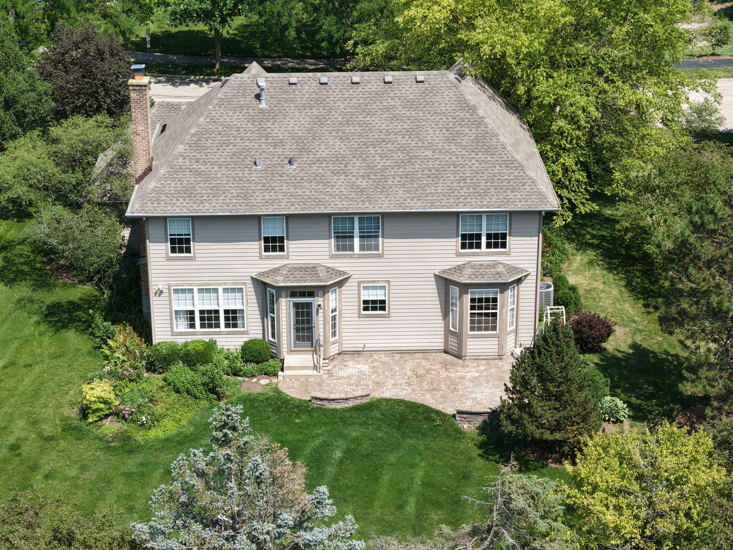 1476 Columbia Lane