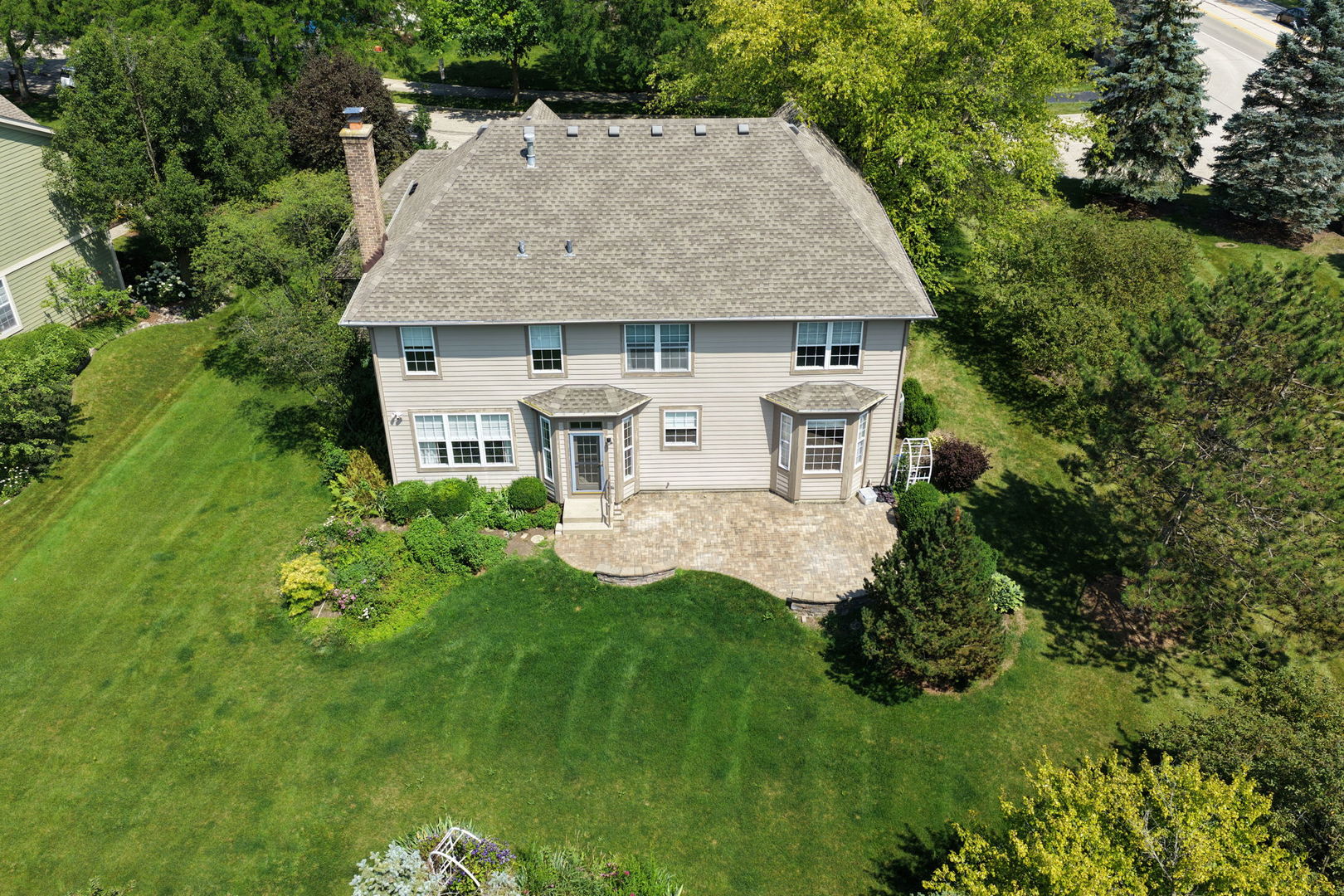 1476 Columbia Lane
