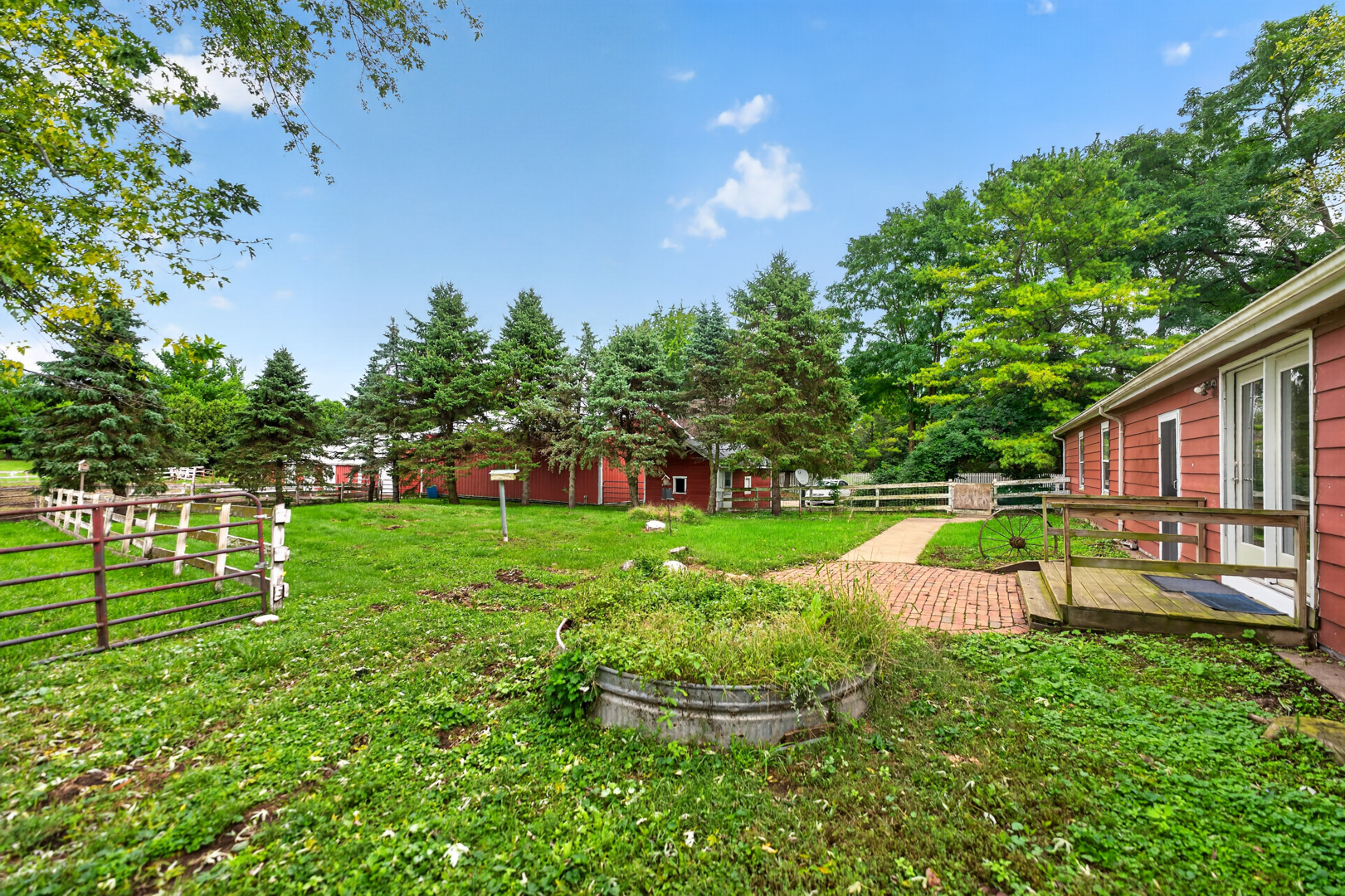30W722 Smith Road