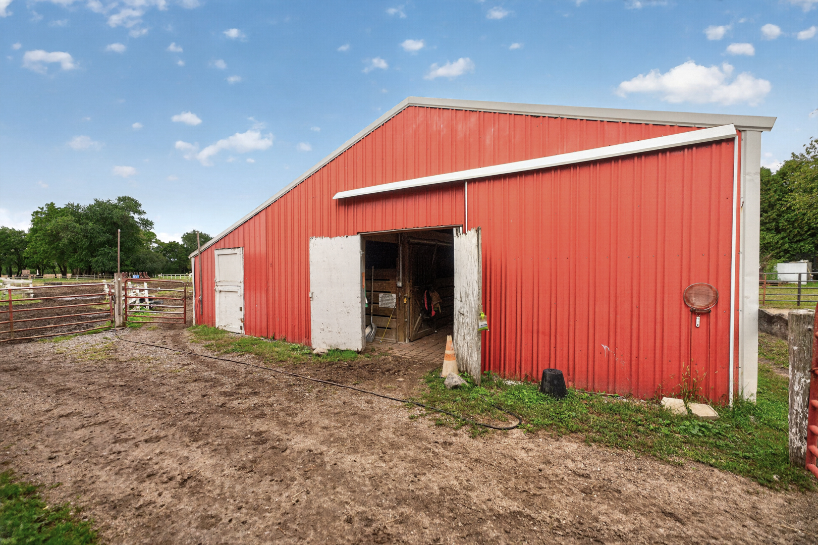 30W722 Smith Road