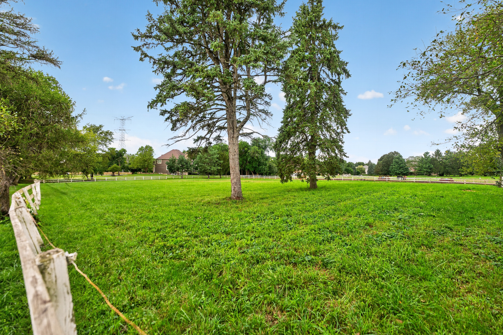 30W722 Smith Road