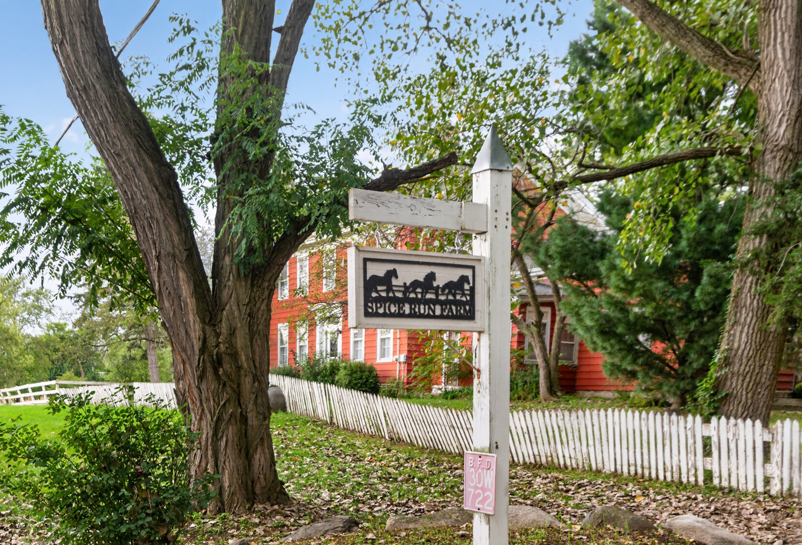 30W722 Smith Road