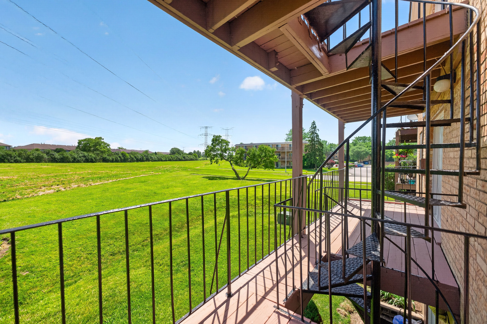 827 College Boulevard Unit: 202
