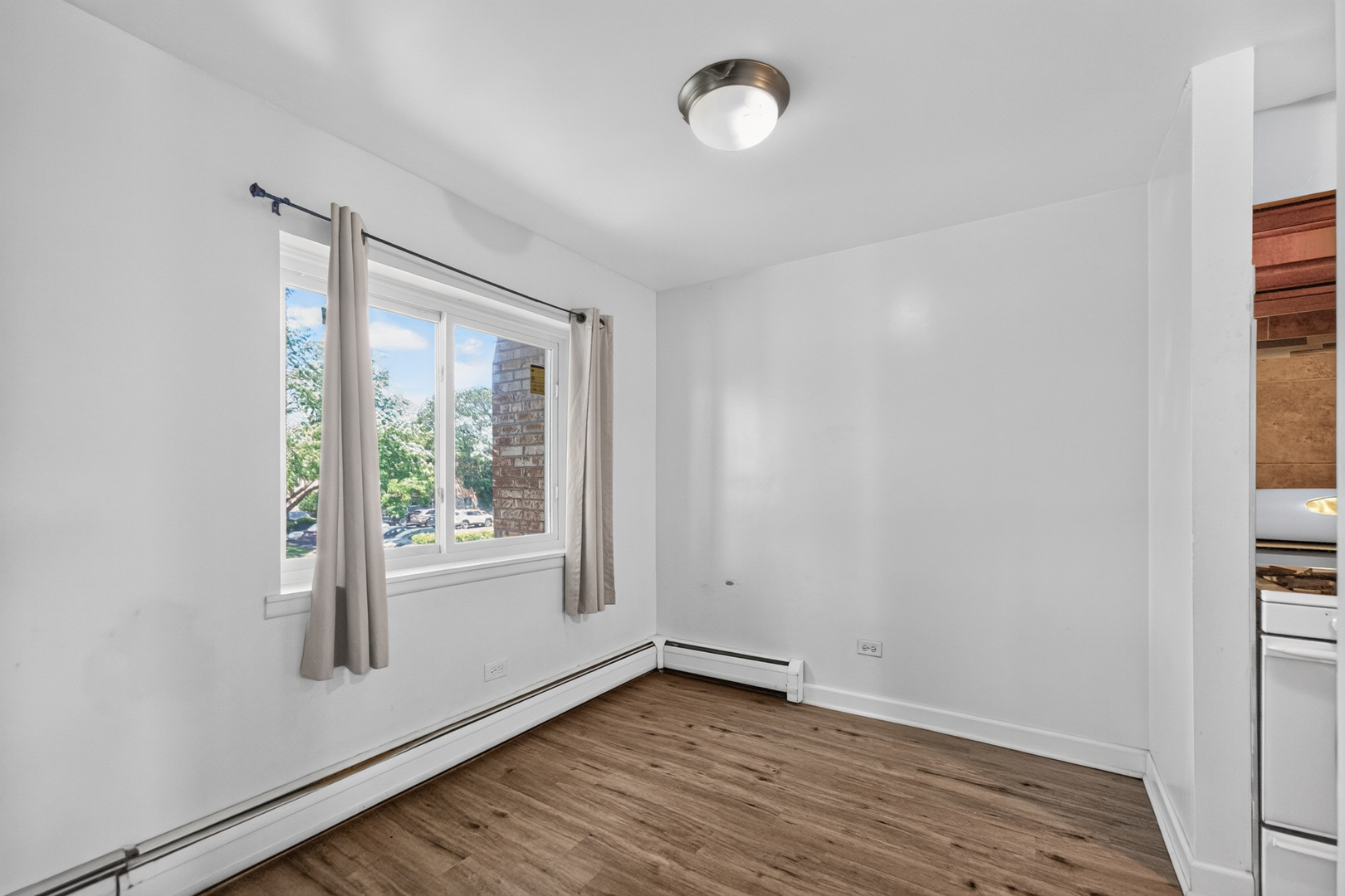 827 College Boulevard Unit: 202