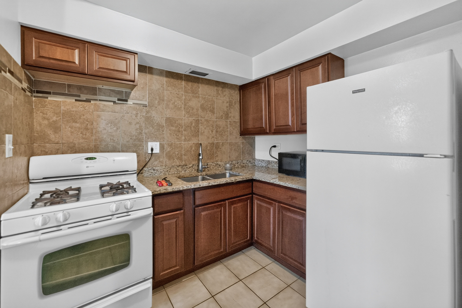 827 College Boulevard Unit: 202