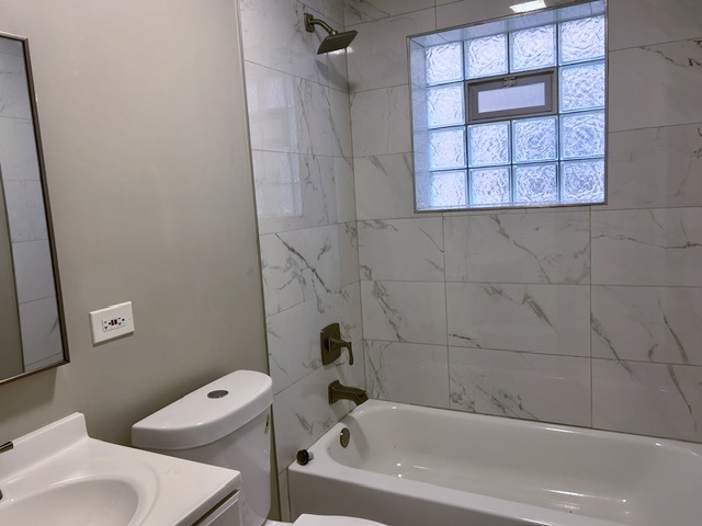 1124 Hannah Avenue Unit: 1F
