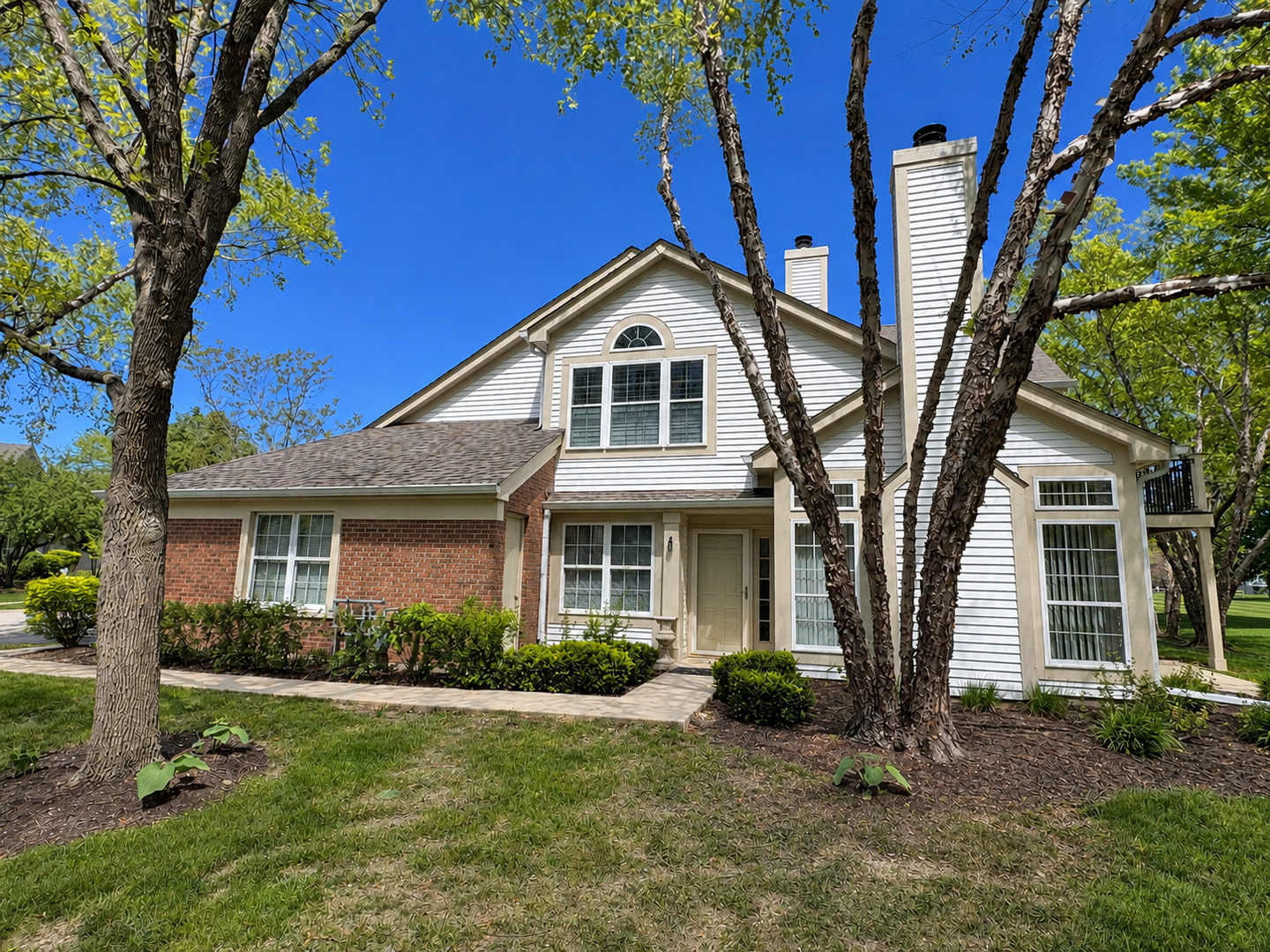 1619 Camberley Court Unit: 4