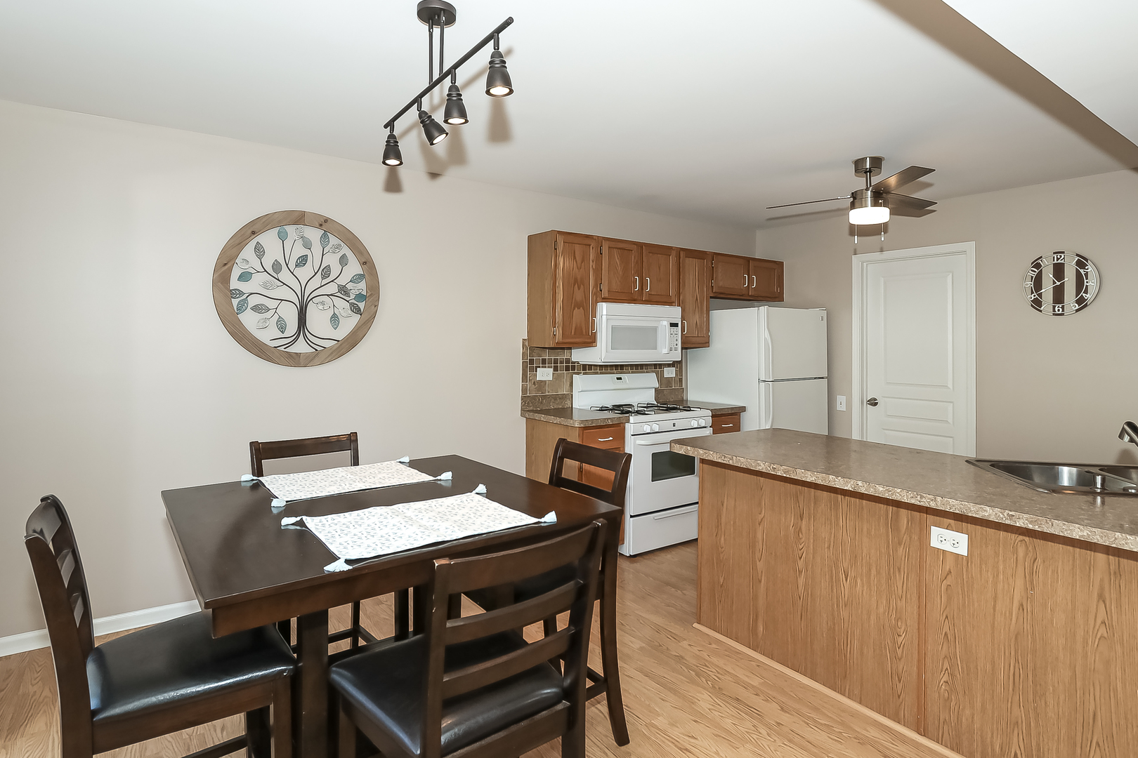 1272 Silk Oak Lane