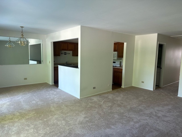380 Heather Court Unit: 2B