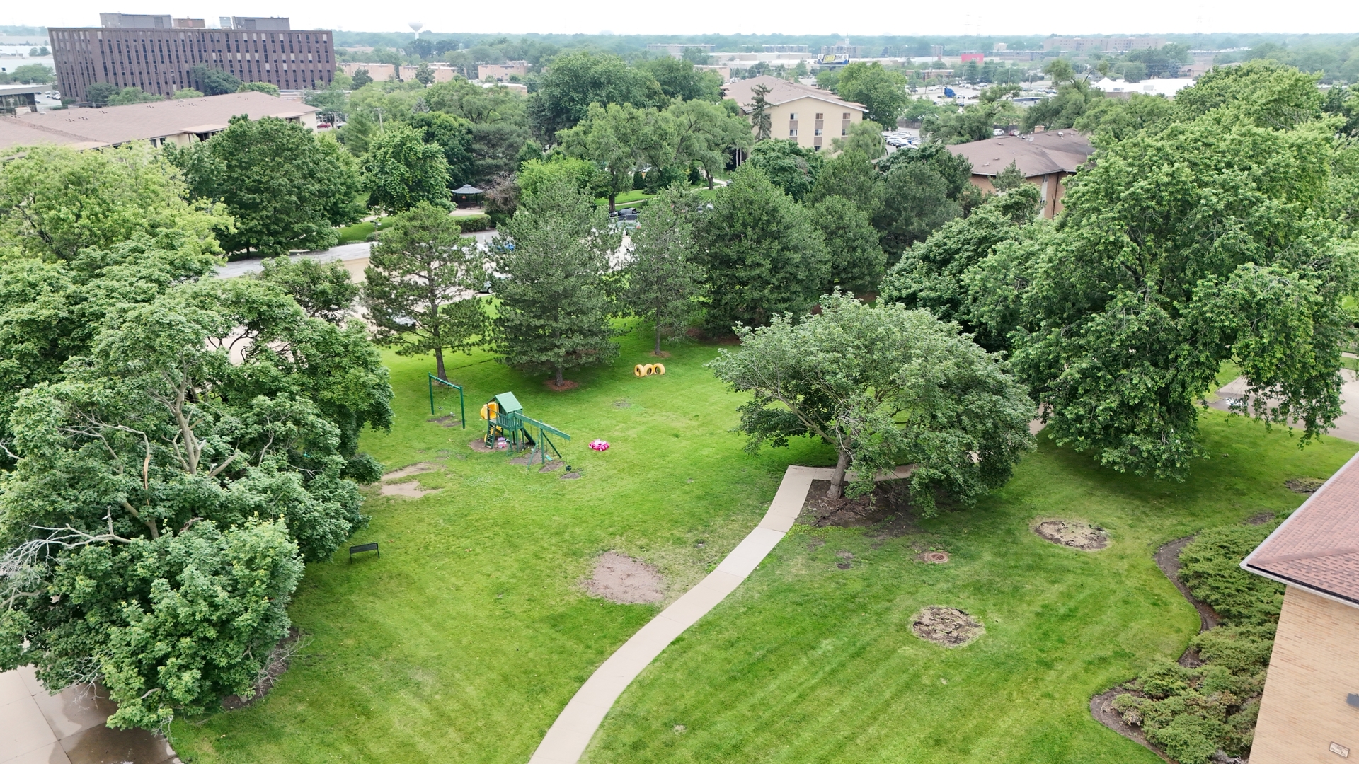 1105 Holiday Lane Unit: 15