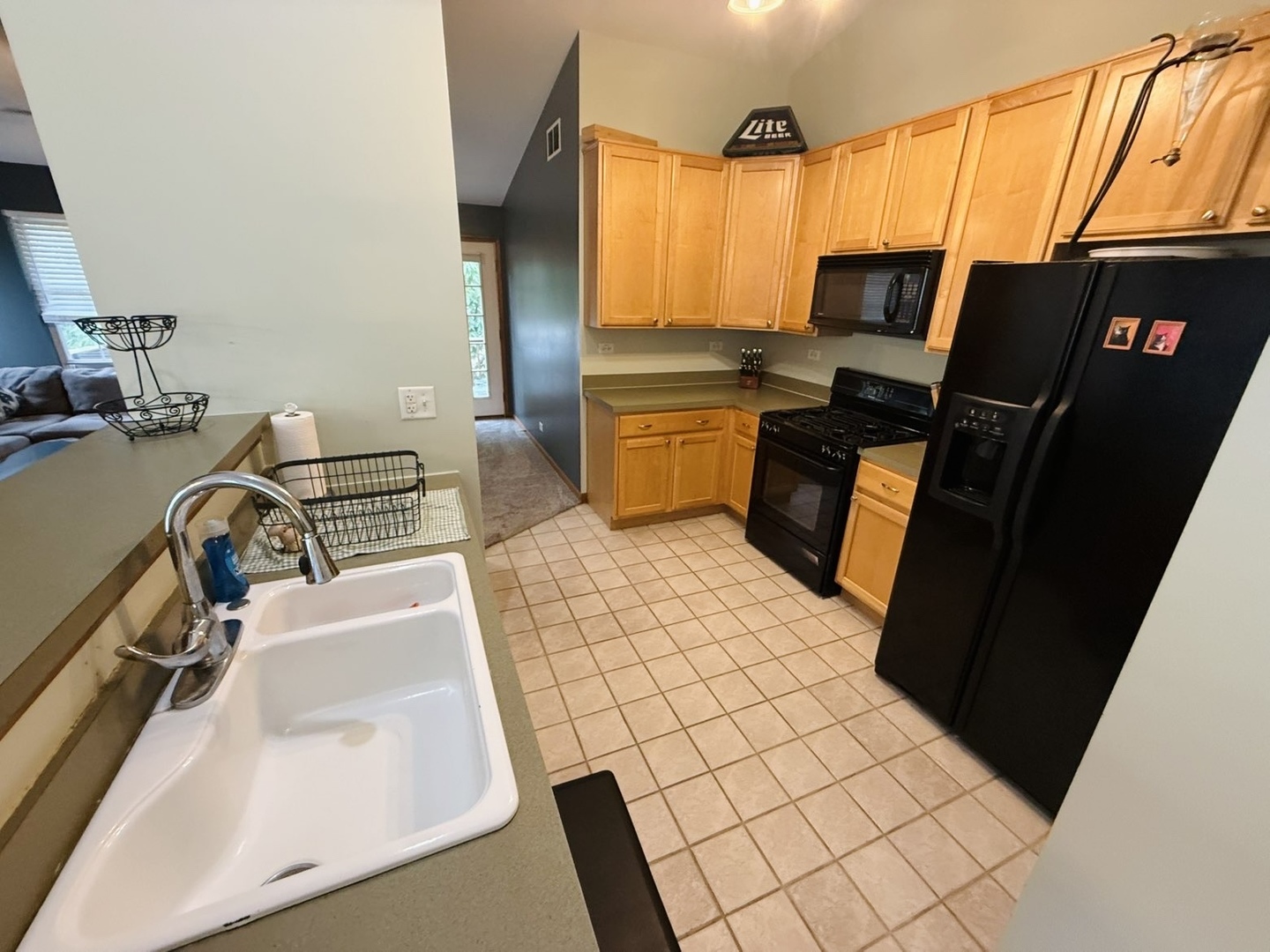 1303 Brookdale Drive Unit: 1303