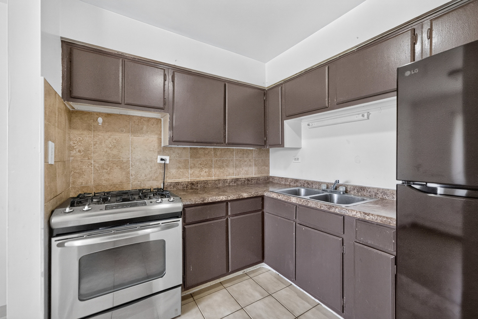 827 W College Boulevard Unit: 201