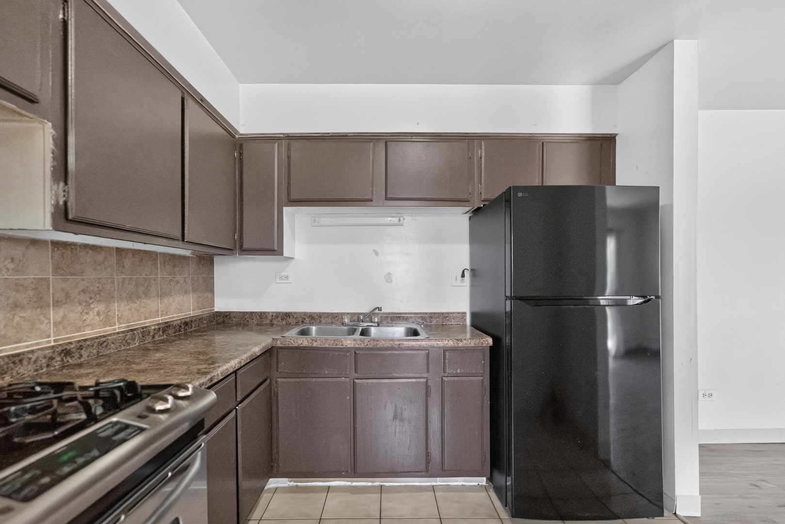 827 W College Boulevard Unit: 201