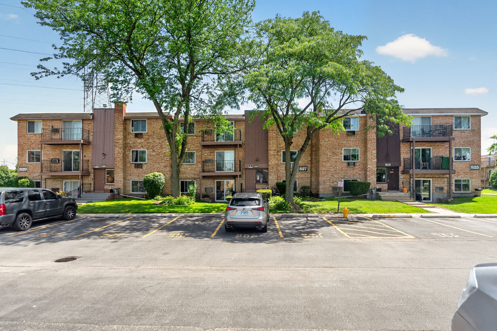 827 W College Boulevard Unit: 201