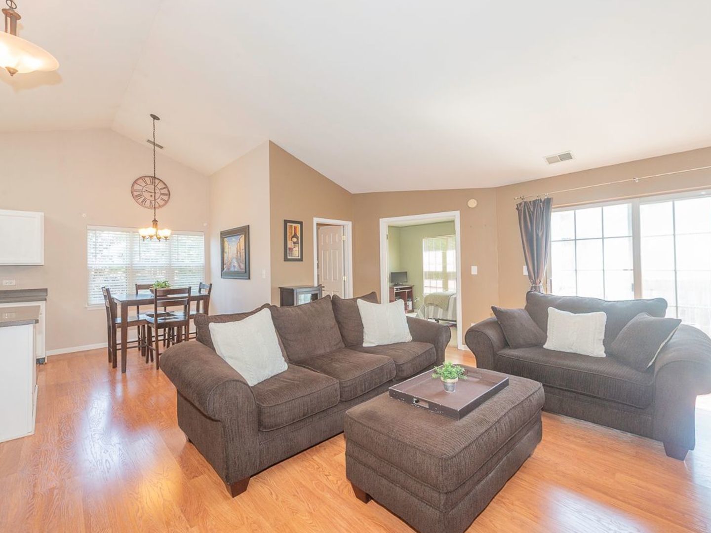 1741 Heron Avenue Unit: D