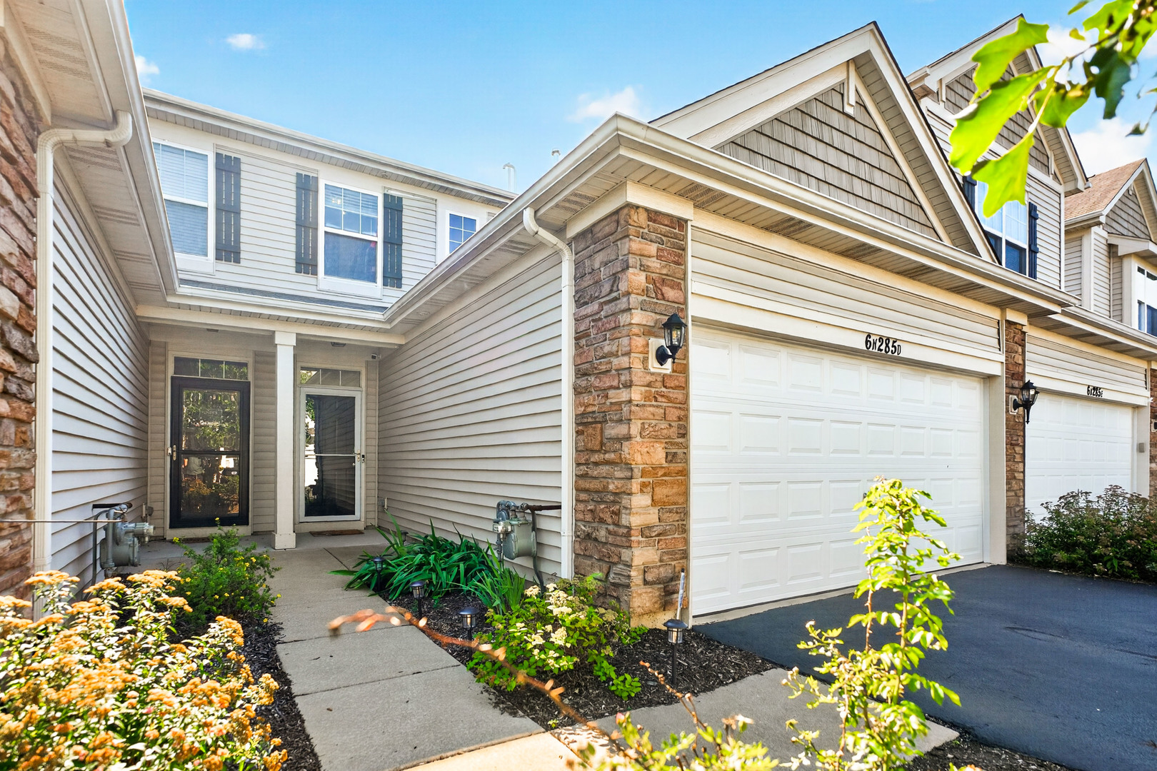 6N285 Whitmore Circle Unit: D