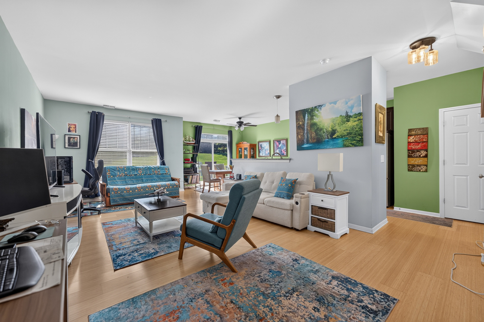 6N285 Whitmore Circle Unit: D