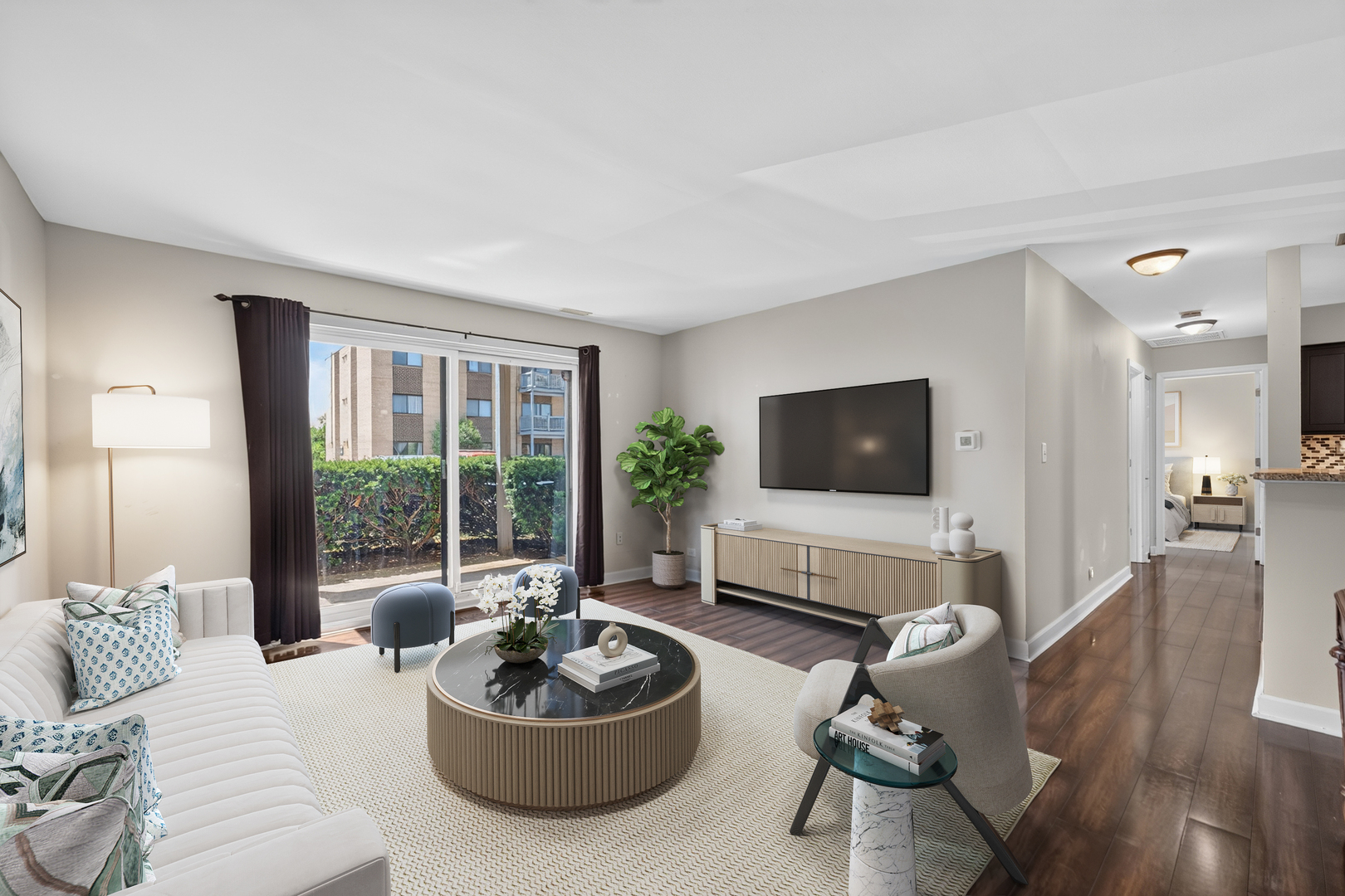 670 Pinecrest Drive Unit: 101